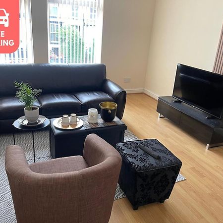 Stylish 1-Bed Apt - Sleeps 4 - Parking - Wifi Manchester Luaran gambar