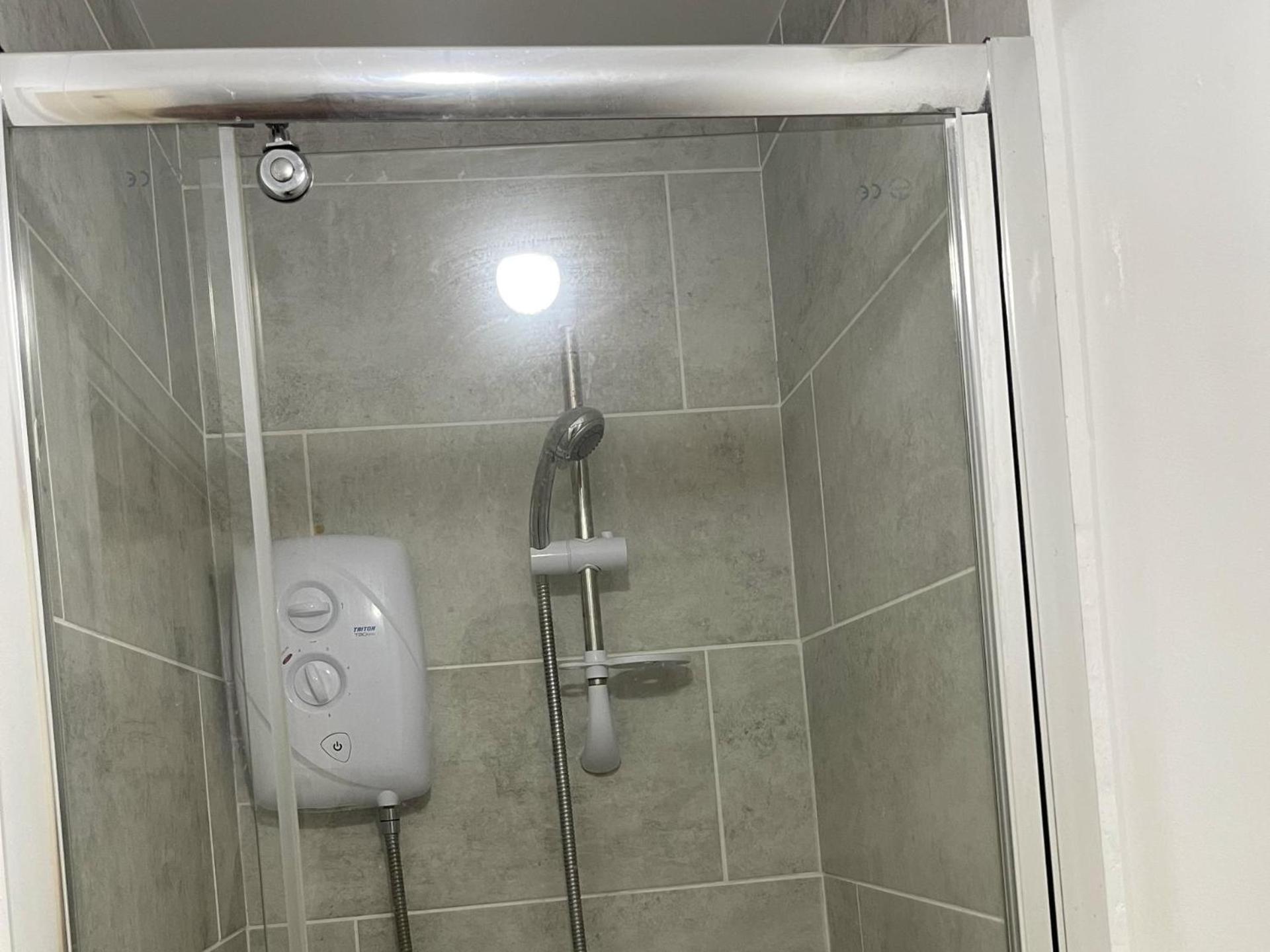 Stylish 1-Bed Apt - Sleeps 4 - Parking - Wifi Manchester Luaran gambar