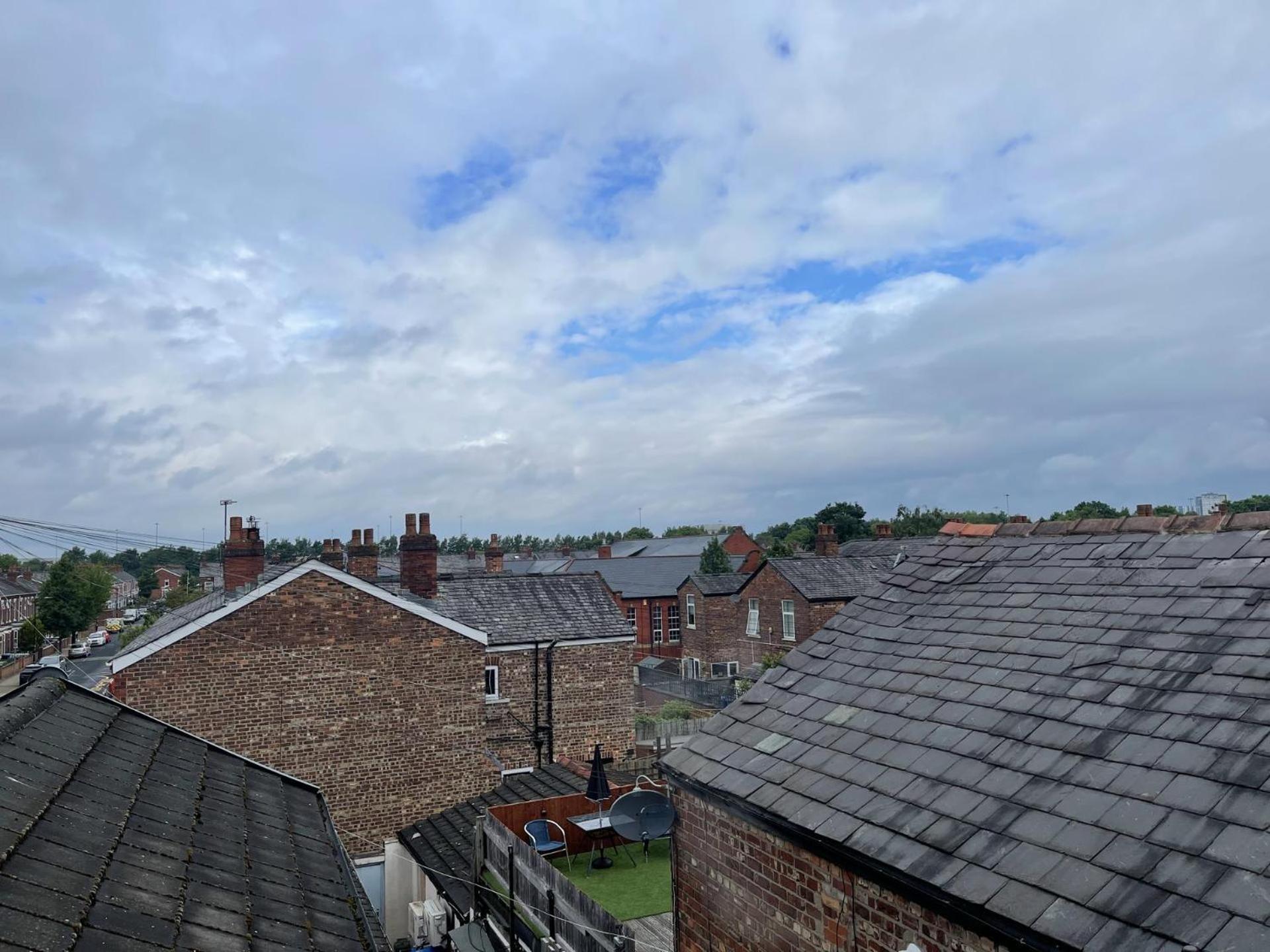 Stylish 1-Bed Apt - Sleeps 4 - Parking - Wifi Manchester Luaran gambar
