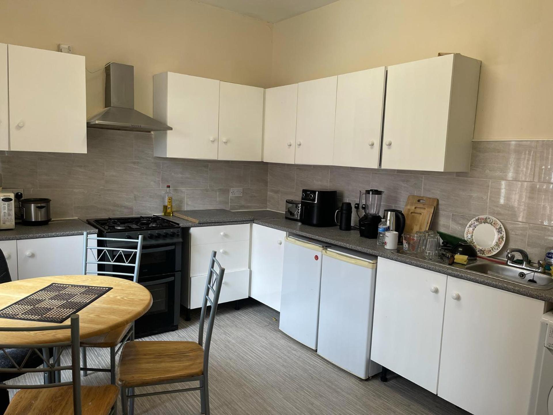 Stylish 1-Bed Apt - Sleeps 4 - Parking - Wifi Manchester Luaran gambar